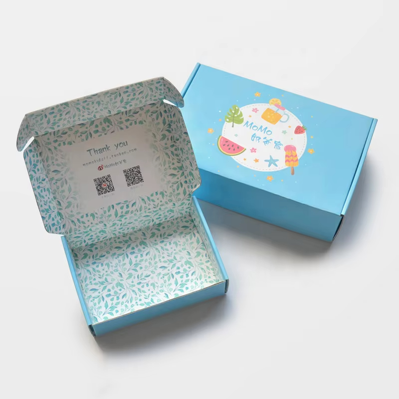 Custom mailer box with logo printed for e-commerce packaging