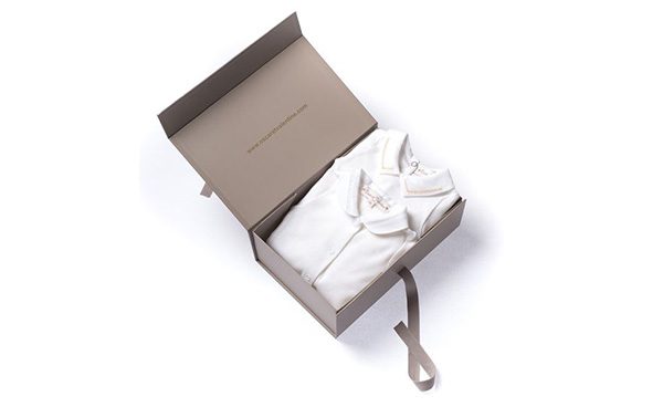 Custom apparel packaging boxes
