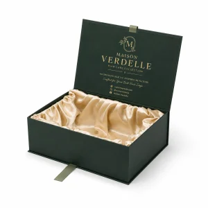Custom silk lined gift box for luxury product packaging
